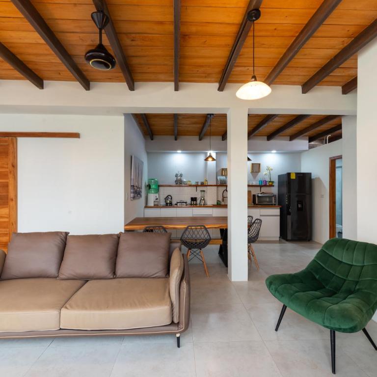 Terramar Beach House Santa Marianita Manta - Two-Bedroom Apartment - 7