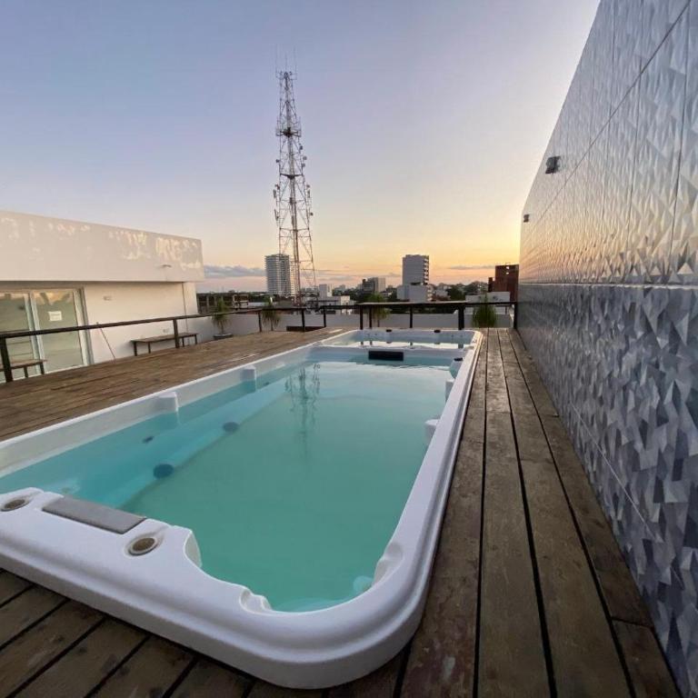 Departamento moderno en Equipetrol - Apartamento de 2 dormitorios - 1
