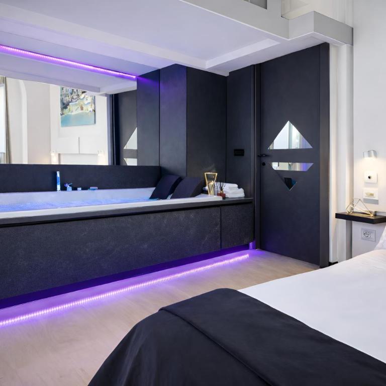 LUX- Spanish Steps 60A Exclusive Suite Apartment - Penthouse Apartment - 10