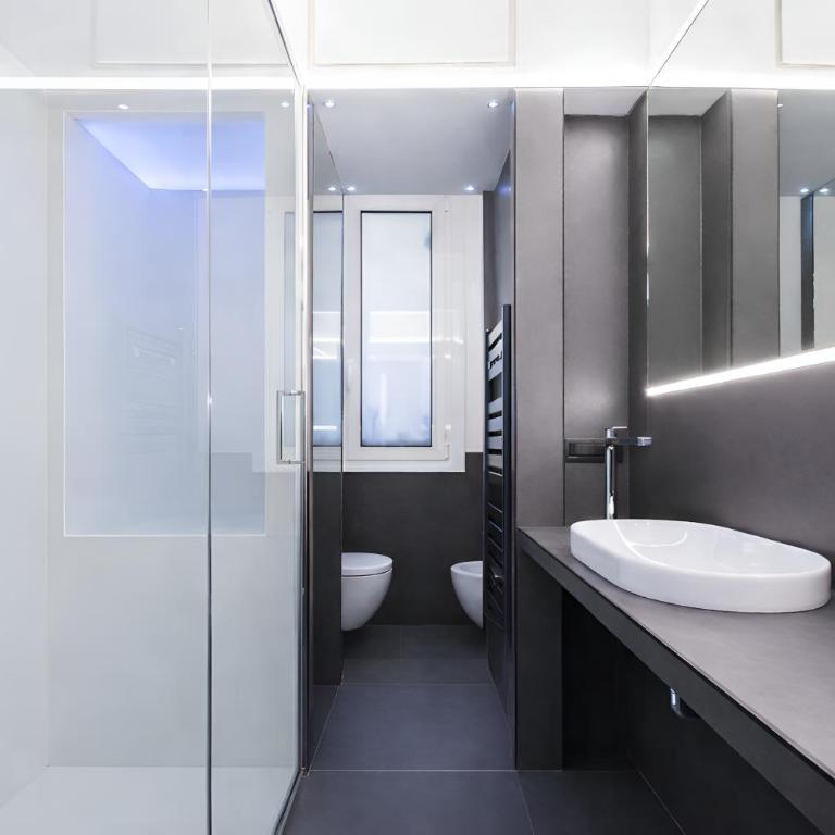LUX- Spanish Steps 60A Exclusive Suite Apartment - Penthouse Apartment - 12