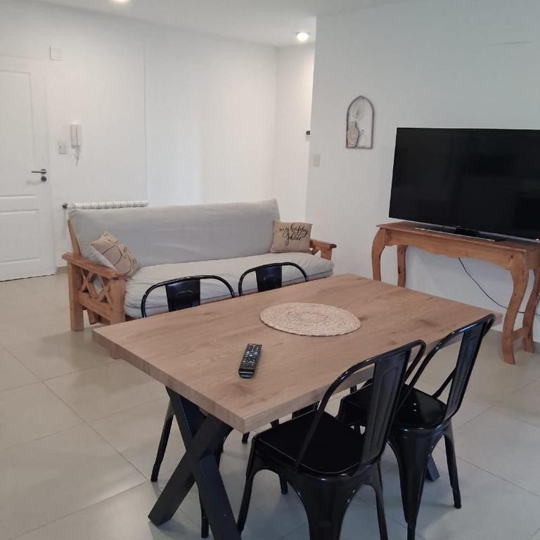 Limay Alquiler - Apartamento de 1 dormitorio - 2