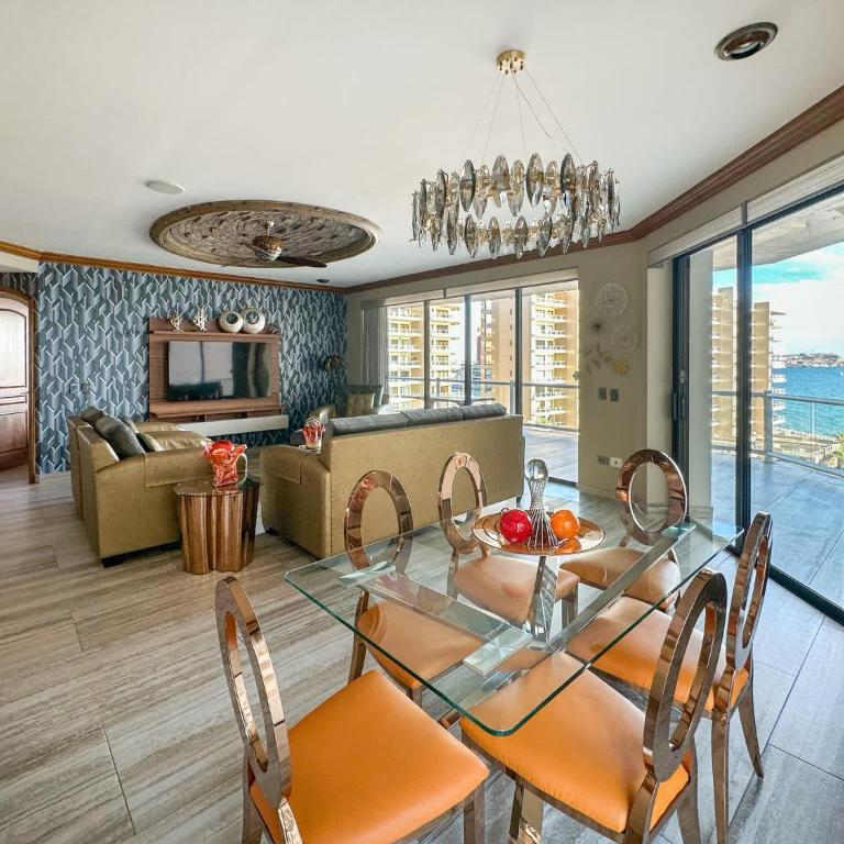 The Iconic Beachfront 3BR Condo - Apartamento - 9