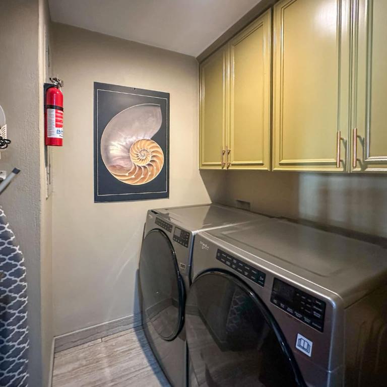The Iconic Beachfront 3BR Condo - Apartamento - 22