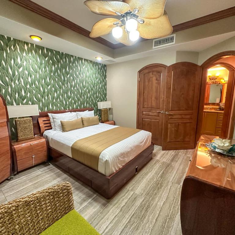 The Iconic Beachfront 3BR Condo - Apartamento - 63