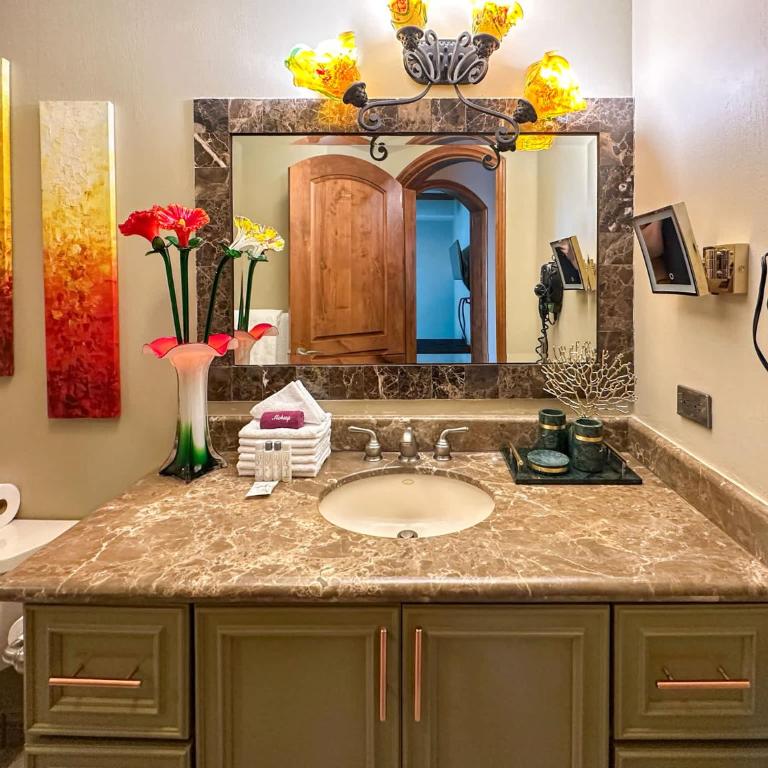 The Iconic Beachfront 3BR Condo - Apartamento - 67