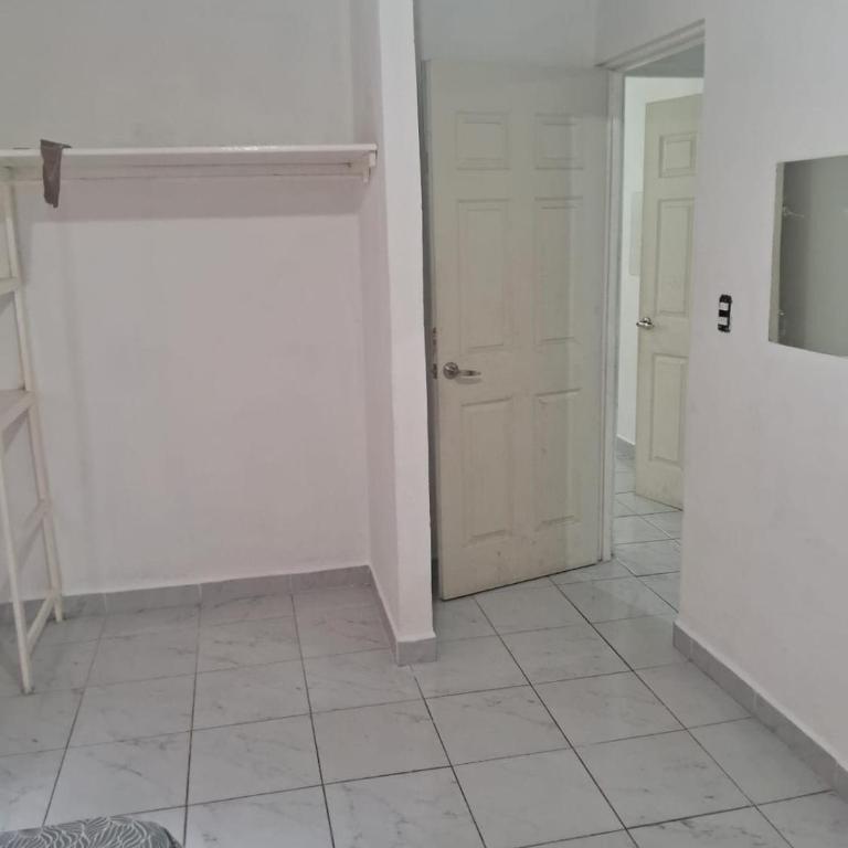 UM1 Casa Tranquila en Unidad Modelo - Three-Bedroom Apartment - 7