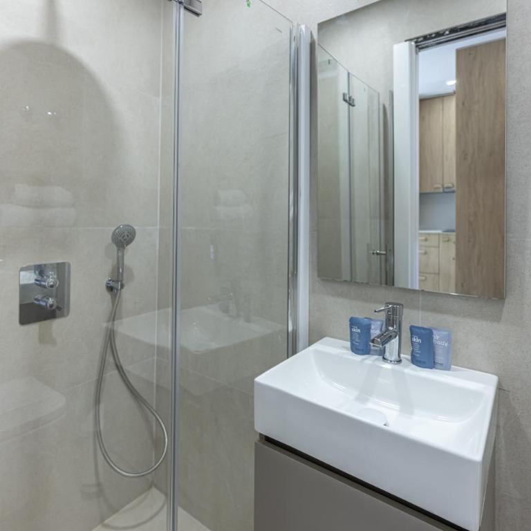 Beautiful studio just 200m from the beach - Estudio - 22