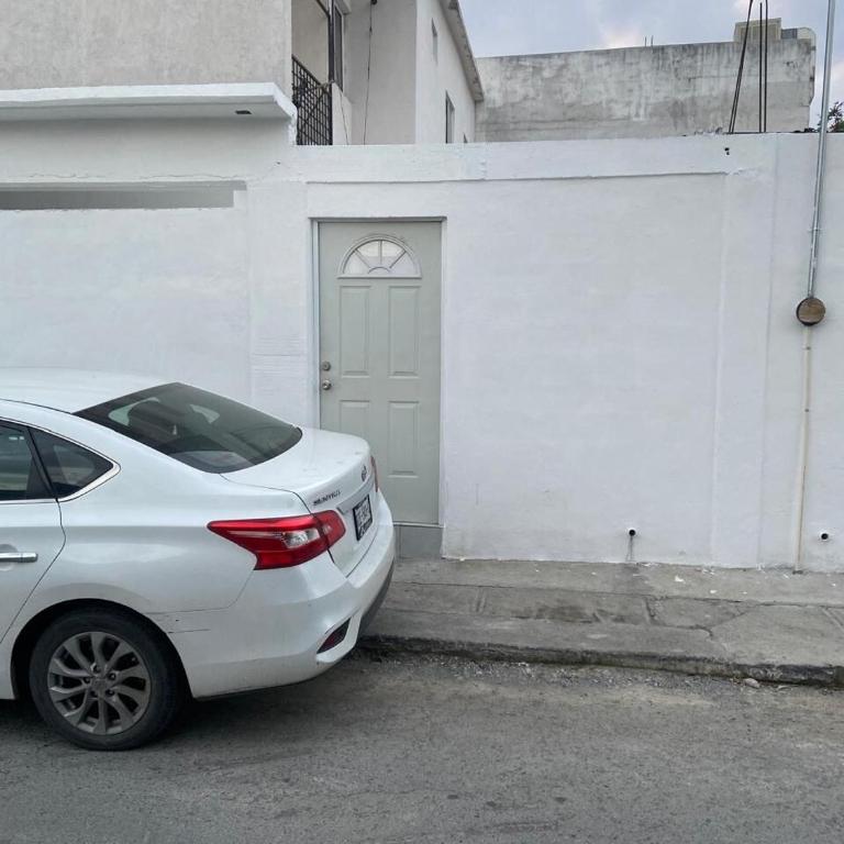 UM4 Estudio Funcional Cerca del Metro - One-Bedroom Apartment - 2