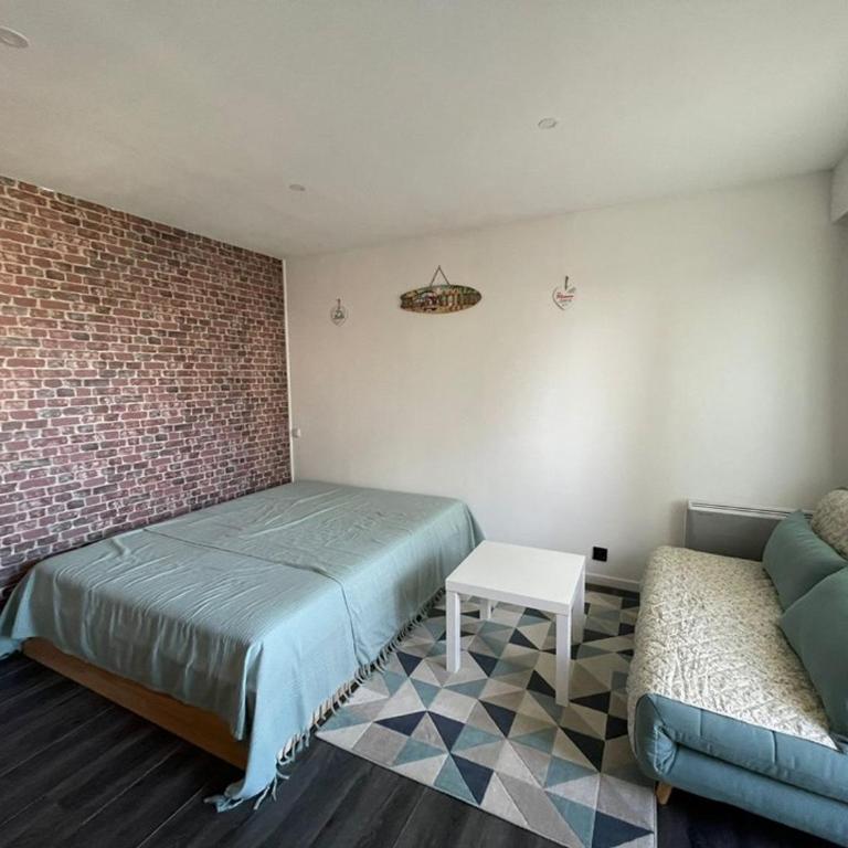 Studio Rénové au Port avec Terrasse et WiFi - FR-1-413-264 - Studio - 2