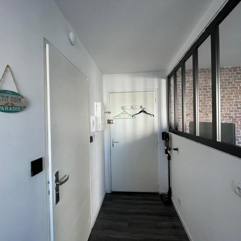 Studio Rénové au Port avec Terrasse et WiFi - FR-1-413-264 - Studio - 7