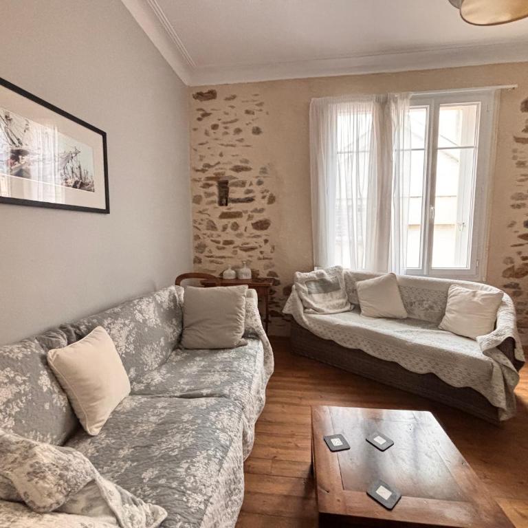 Maison 3 chambres centre ville, accès plage, WIFI inclus - FR-1-197-641 - Maison de Vacances - 3
