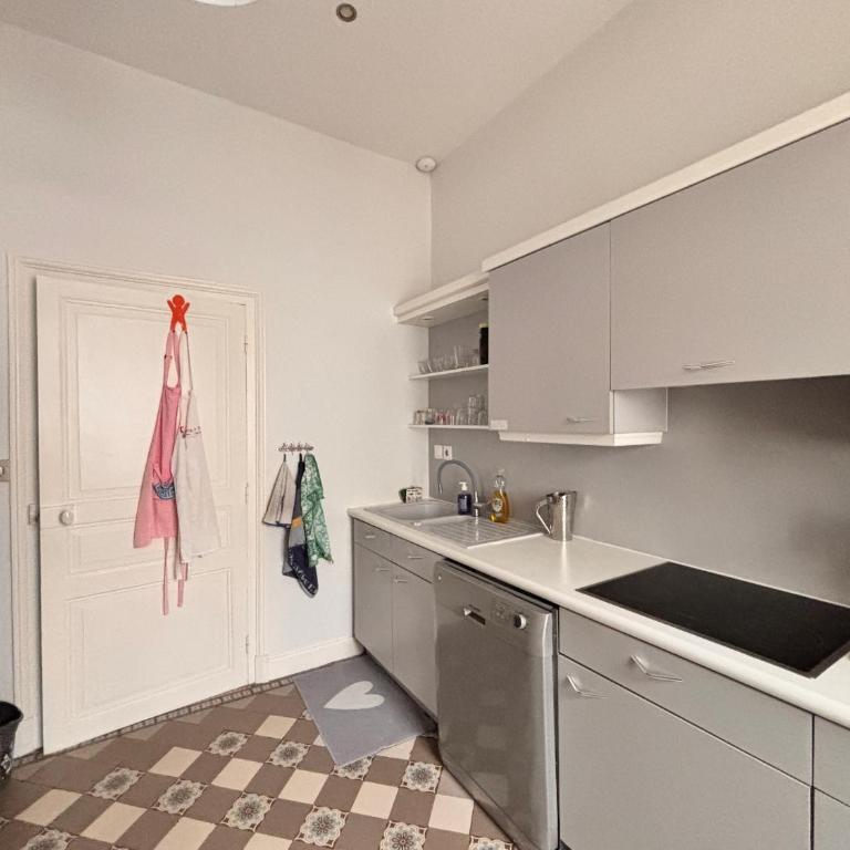 Maison 3 chambres centre ville, accès plage, WIFI inclus - FR-1-197-641 - Maison de Vacances - 11