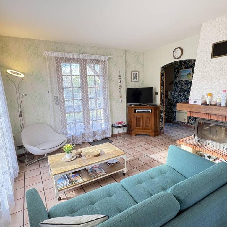 Maison de Vacances Proche du Lac - FR-1-831-16 - Vacation Home - 8