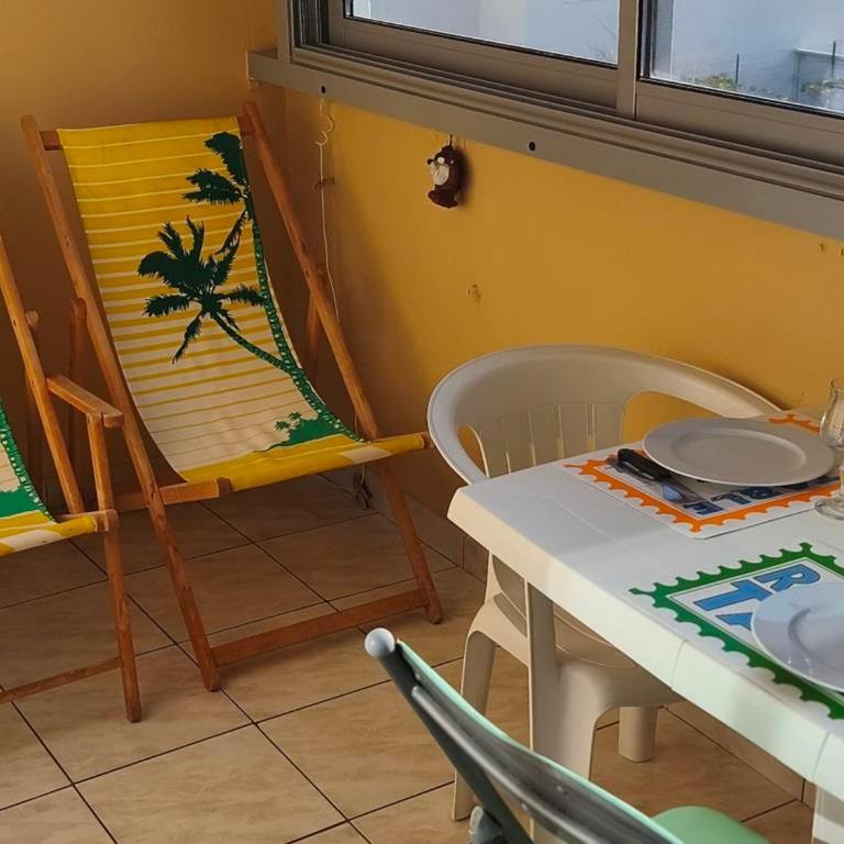 Appartement T2 à Gruissan - Piscine & Parking, 2/3 Pers. - FR-1-796-107 - Appartamento - 2