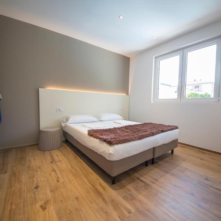 Riva Lake Lodge - Appartamento con 2 Camere da Letto - 10