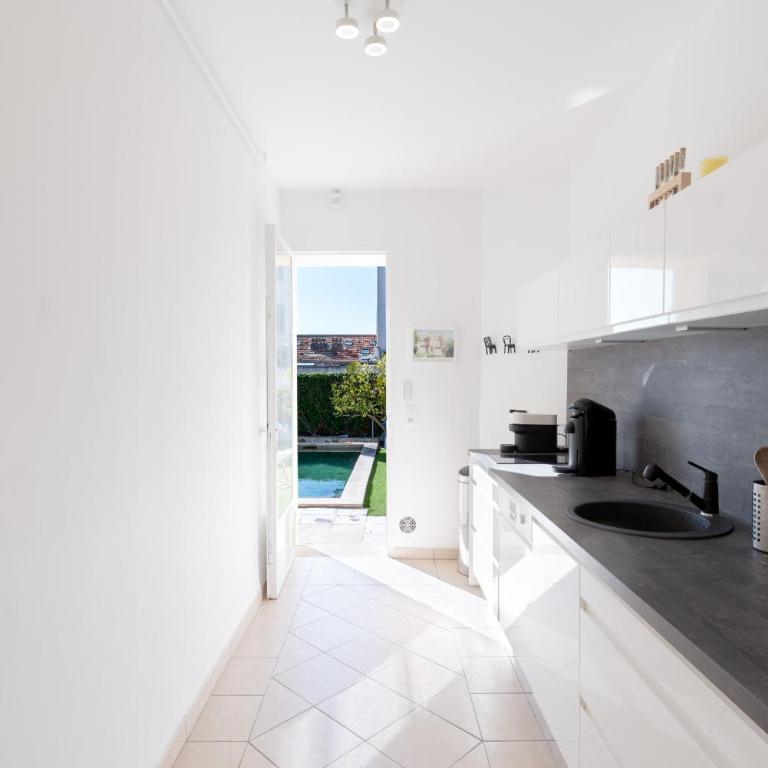 Marie by Terrys Homes - Villa avec Piscine Privée - 8