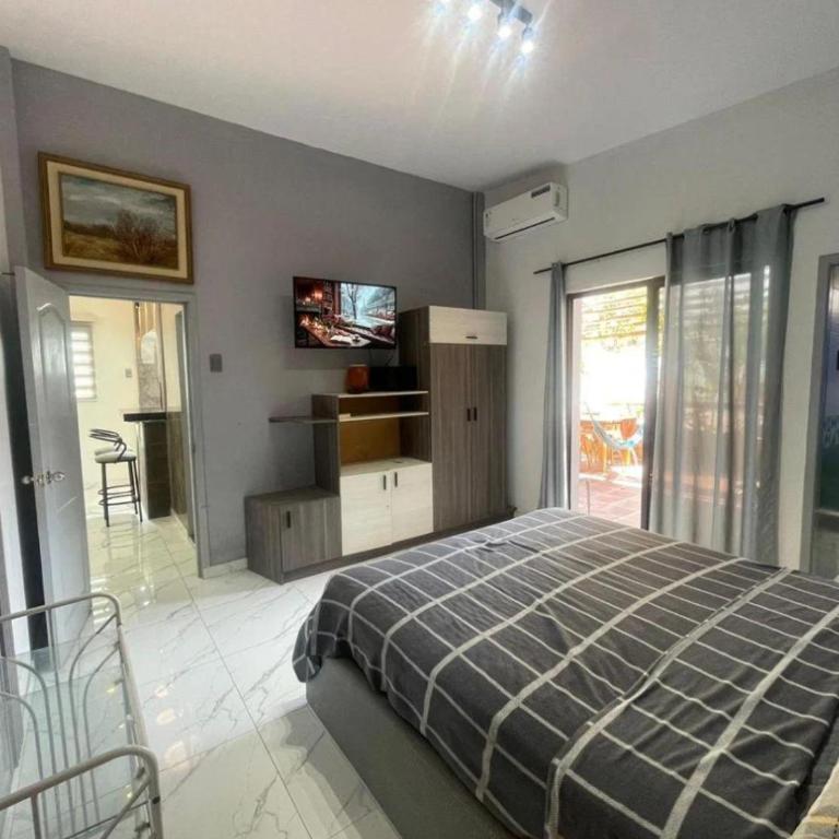 Casa en salinas - Three-Bedroom Apartment - 3