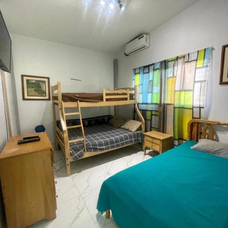 Casa en salinas - Three-Bedroom Apartment - 5
