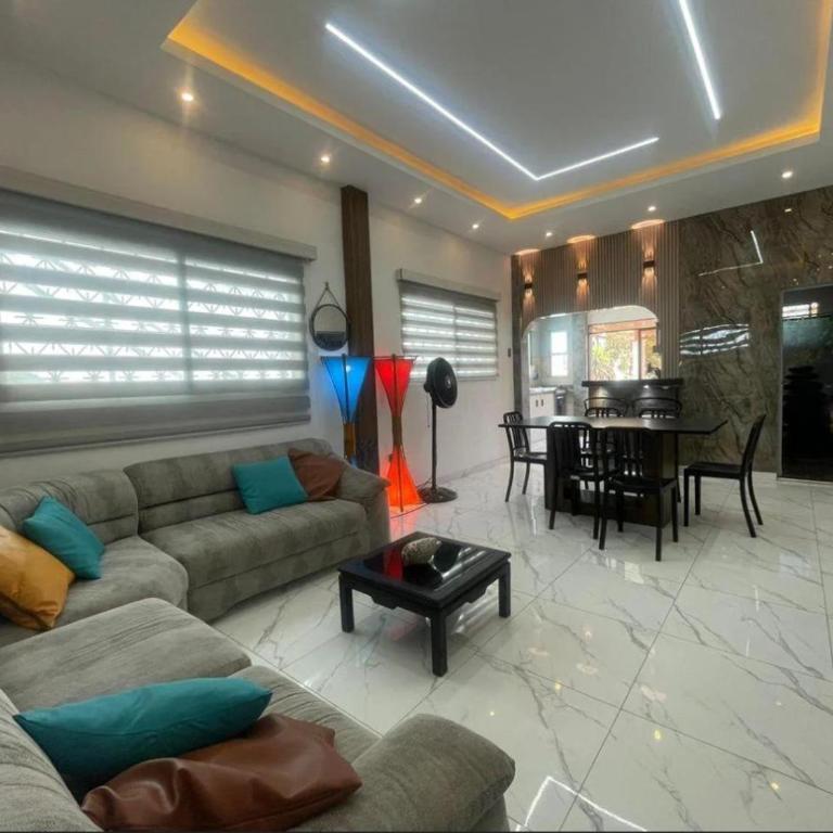 Casa en salinas - Three-Bedroom Apartment - 6