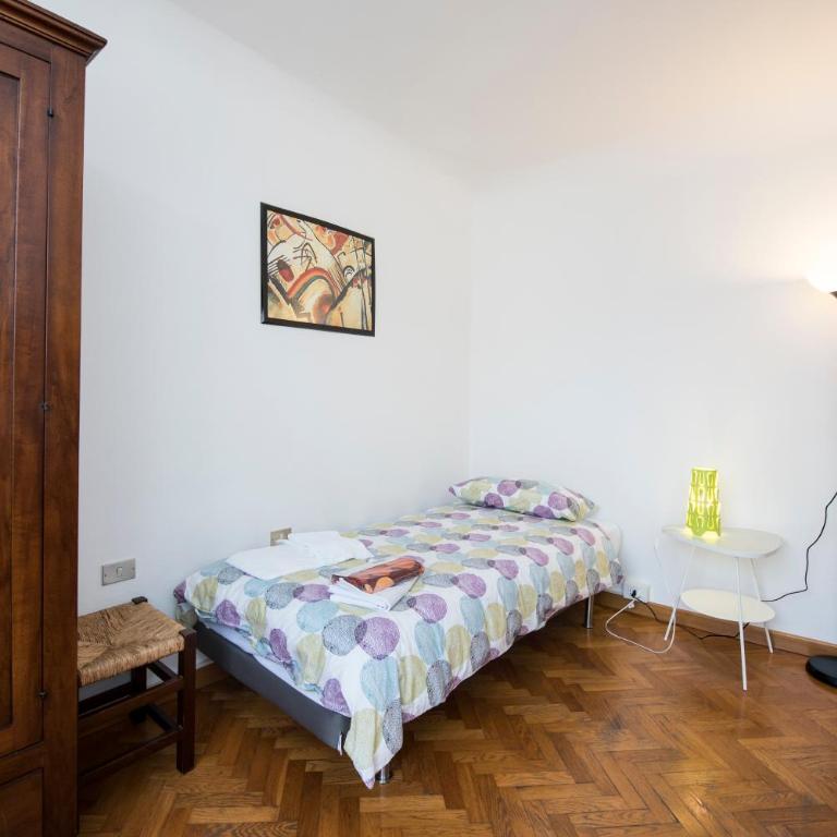 Cavour 28 - Appartamento con 2 Camere da Letto - 4