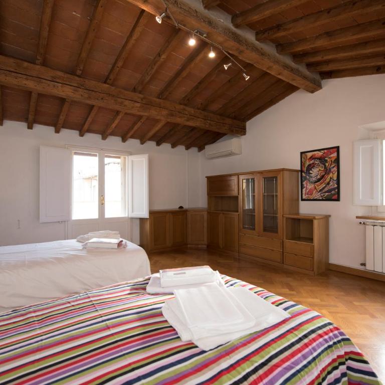 Cavour 28 - Appartamento con 2 Camere da Letto - 3
