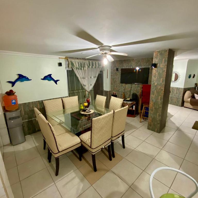 Villa S Lorenzo beginning of the Main Ave Malecón - Four-Bedroom House - 2