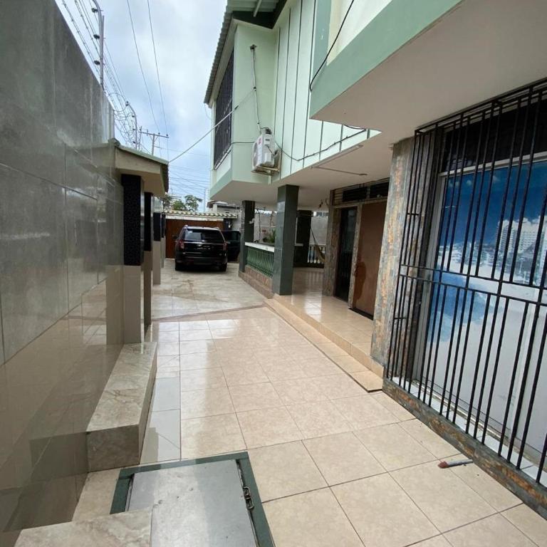 Villa S Lorenzo beginning of the Main Ave Malecón - Four-Bedroom House - 22