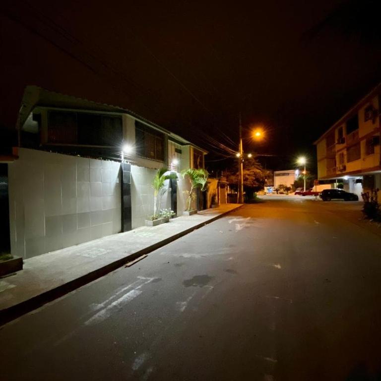 Villa S Lorenzo beginning of the Main Ave Malecón - Four-Bedroom House - 23