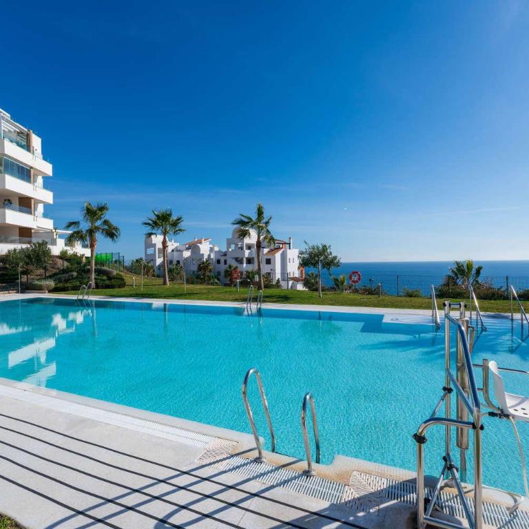 Isea 1111 - Luxury Modern Apartment with Pool & Sea Views - Apartment with Pool View - 6