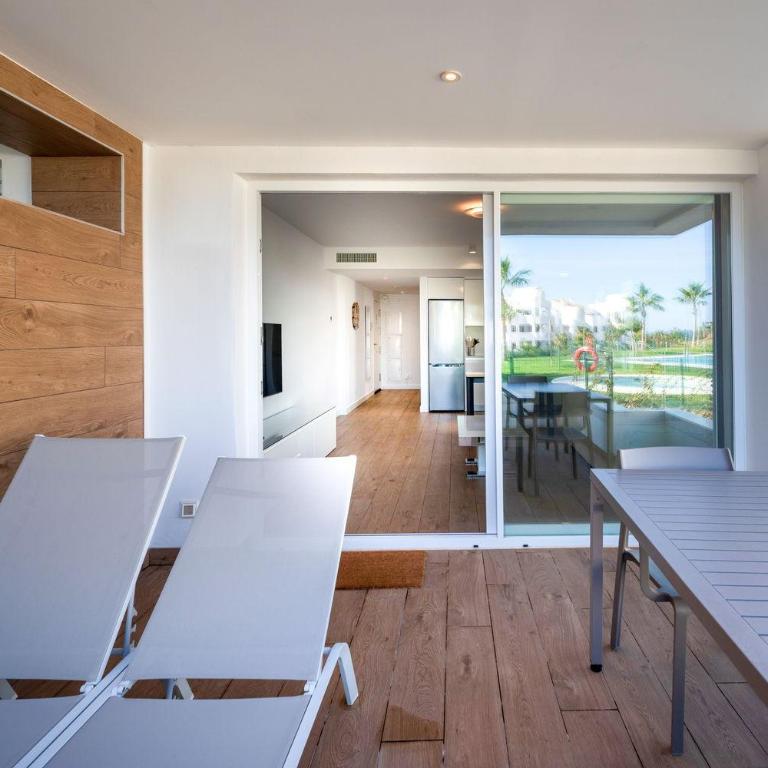 Isea 1111 - Luxury Modern Apartment with Pool & Sea Views - Apartment with Pool View - 15
