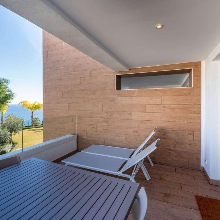 Isea 1111 - Luxury Modern Apartment with Pool & Sea Views - Apartment with Pool View - 16