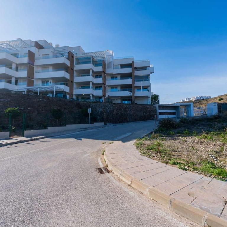 Isea 1111 - Luxury Modern Apartment with Pool & Sea Views - Apartment with Pool View - 34