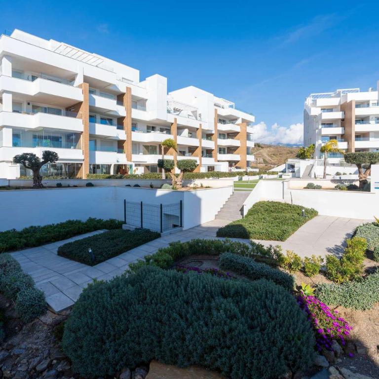 Isea 1111 - Luxury Modern Apartment with Pool & Sea Views - Apartment with Pool View - 35