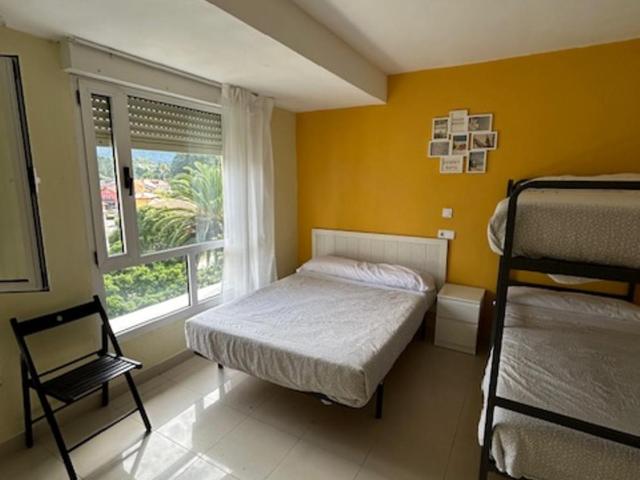 Albergue Internacional de Llanes - Habitación Triple con baño privado - 1