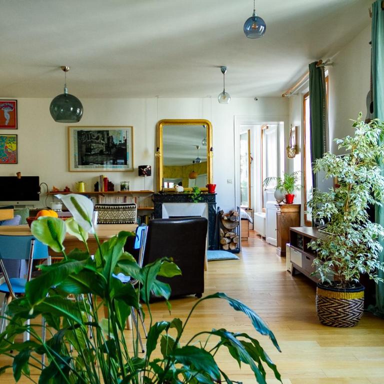 Spacious and quiet Apartment In The Heart Of Paris - Appartement - 1