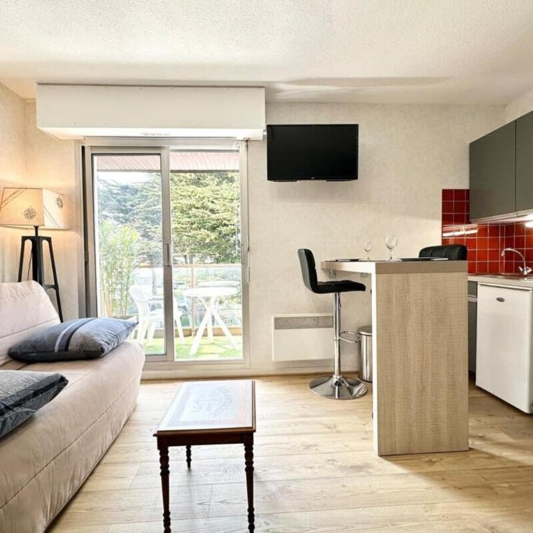 Studio archi cosy 5min des plages - Apartment mit 1 Schlafzimmer - 4