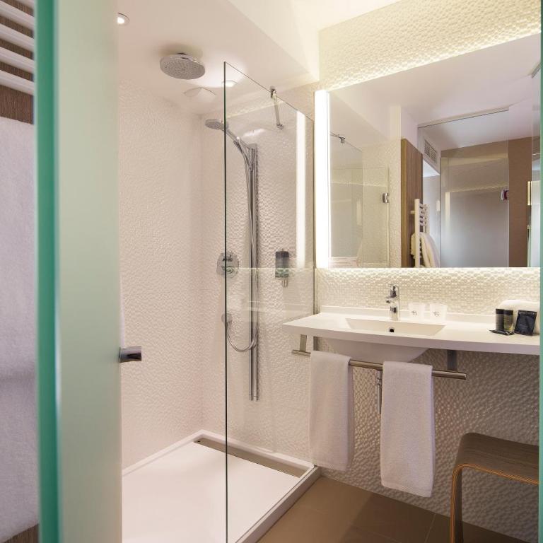 Hôtel Oceania Le Métropole - Chambre Double ou Lits Jumeaux Confort - 10