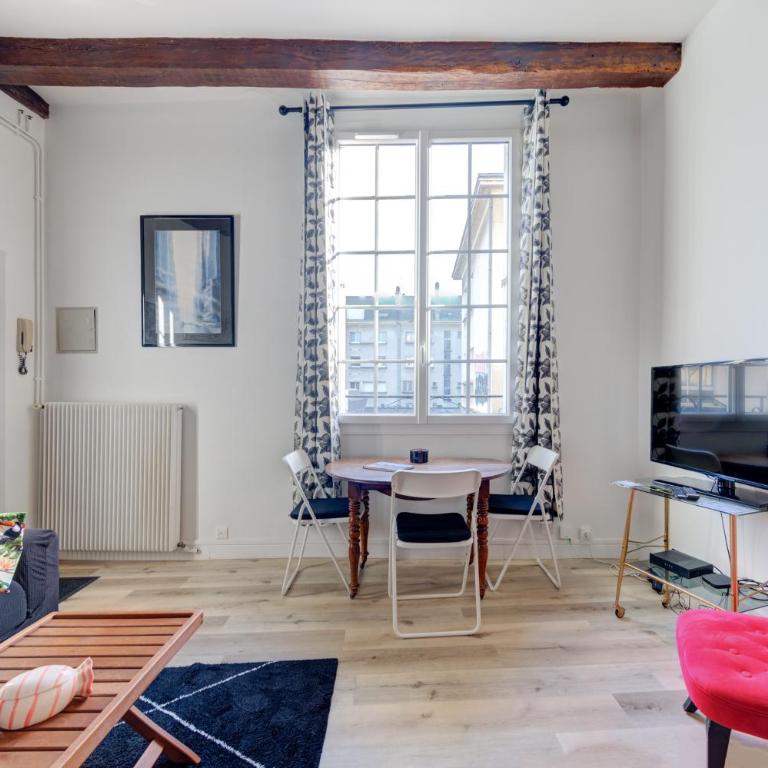Trois pièces de charme hyper centre Tours - Appartamento con 2 Camere da Letto - 2
