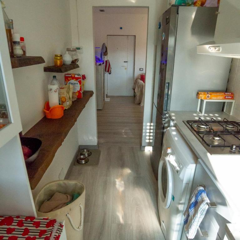 Trilocale vicino al mare con ampio balcone e aria condizionata - Appartamento con 2 Camere da Letto - 10