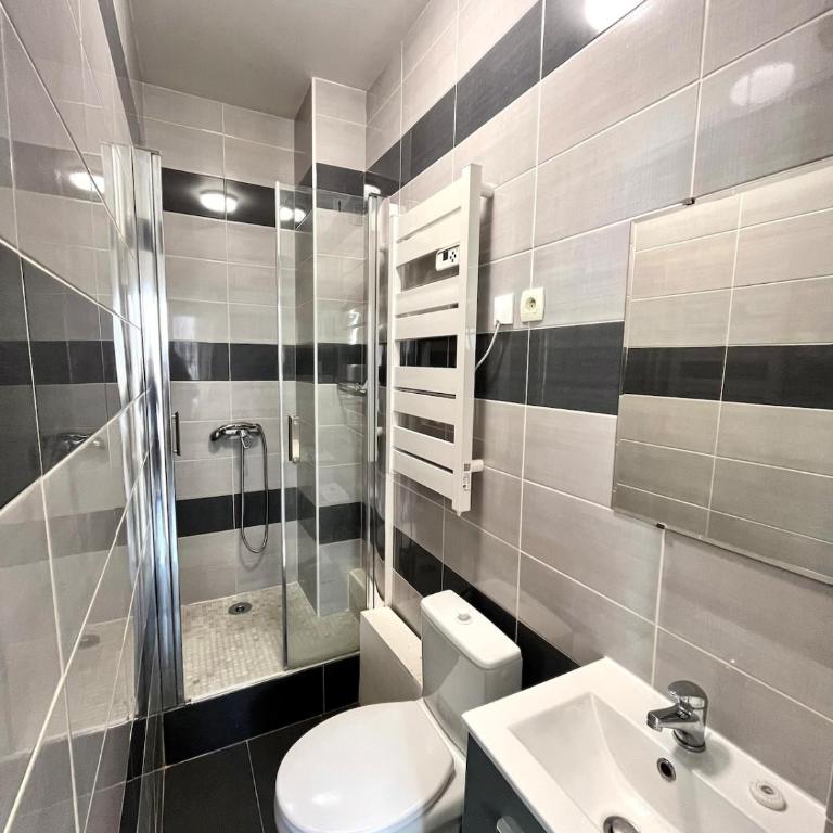 Studio moderne, centre-ville d'Avignon - Appartement 2 Chambres - 4