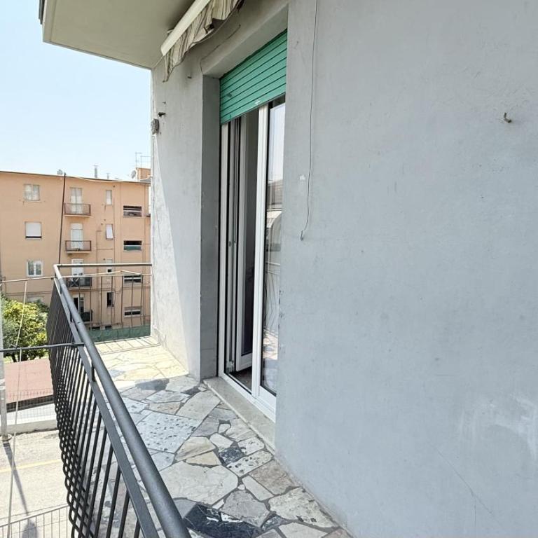 S352 - Sirolo, ampio e comodo appartamento con wifi - Three-Bedroom Apartment - 25