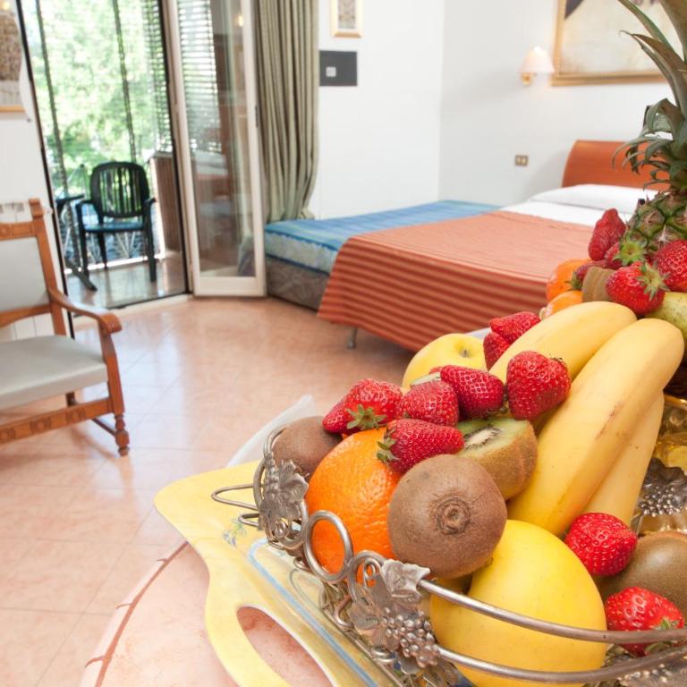 Suites Oliveri Viale Marconi - Monolocale - 16