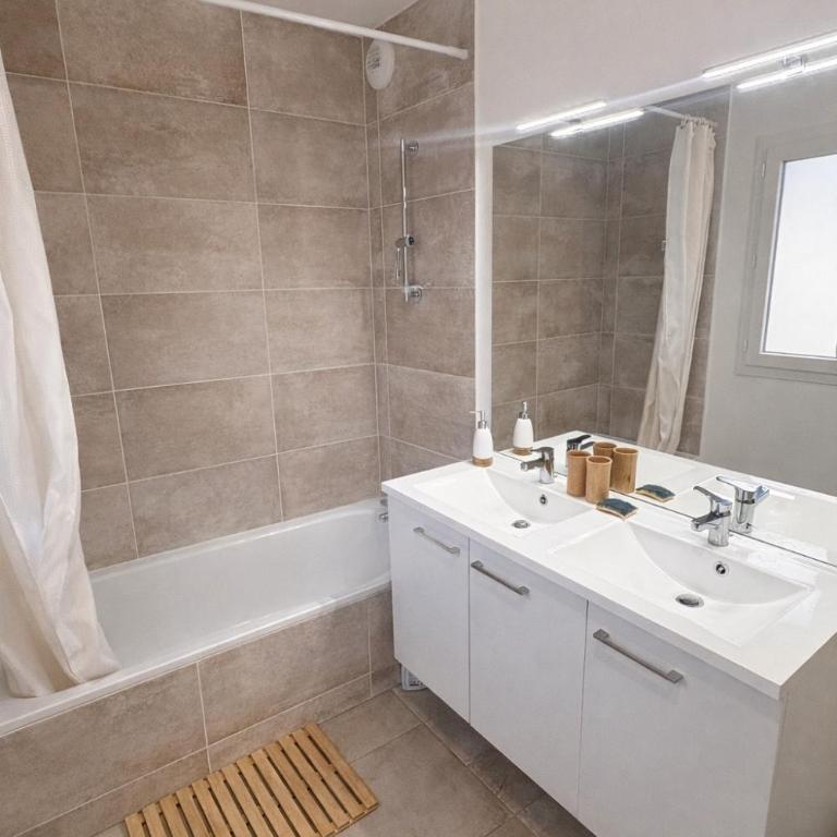 Charming sunny house in Andernos-les-Bains - Maison 3 Chambres - 2