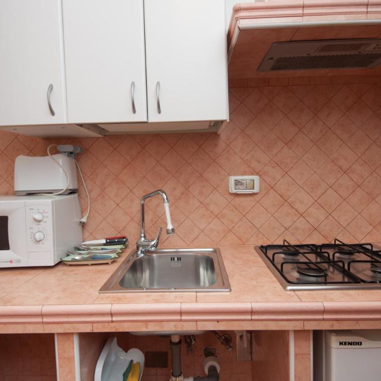Suites Oliveri Viale Marconi - Monolocale - 12