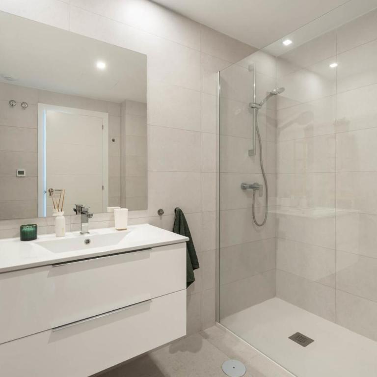 Modern & Familyfriendly 3-Bedroom Apartment in Vitta Nature Mijas - Apartment - 17