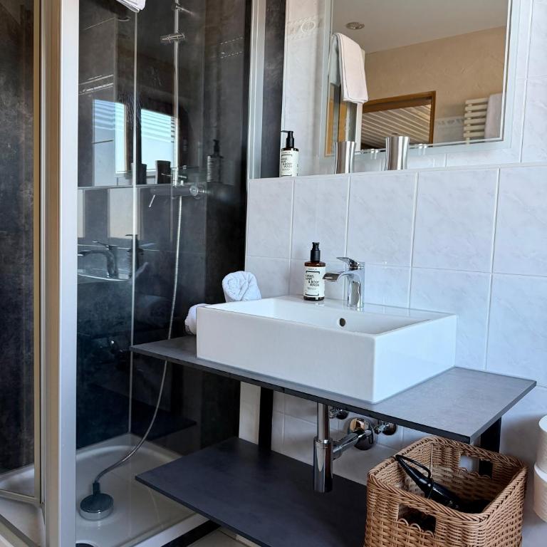 Gästehaus Edlhuber - Doppelzimmer - 3