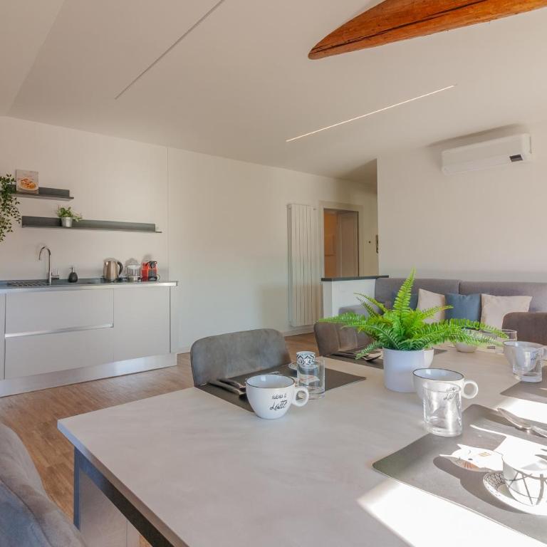 Above the lake - Appartamento con Vista Lago - 12
