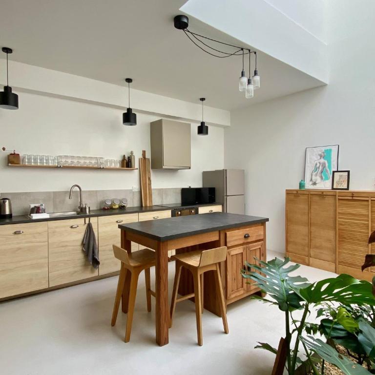 Atelier Audusson - Espace atypique aux jardins intérieurs - Maison 7 Chambres - 4