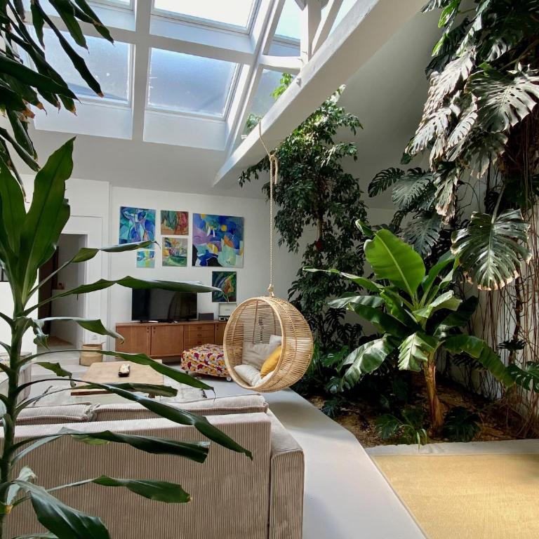 Atelier Audusson - Espace atypique aux jardins intérieurs - Maison 7 Chambres - 9