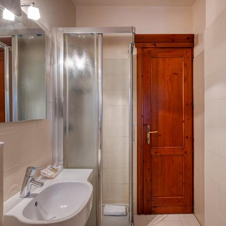 Hotel Miramonti Family & SPA - Camera Quadrupla Superior con Balcone - 5